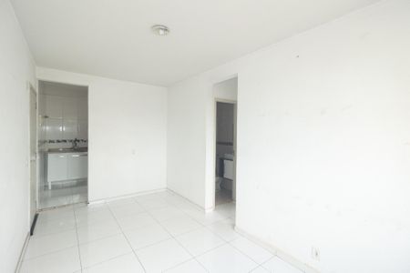 Sala de apartamento para alugar com 2 quartos, 43m² em Cosmos, Rio de Janeiro