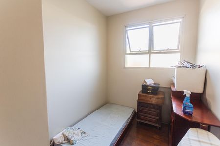 Apartamento à venda com 280m², 4 quartos e 3 vagasQuarto de Serviço 2