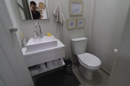 Apartamento à venda com 109m², 3 quartos e sem vagaBanheiro