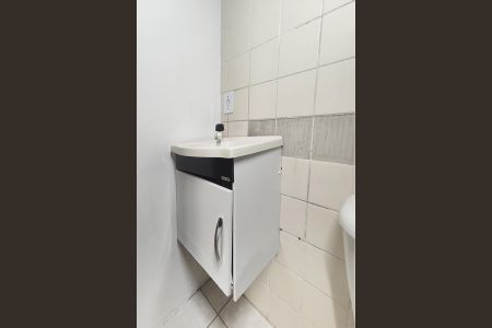 Apartamento para alugar com 60m², 2 quartos e sem vaga Apartamento para alugar com 60m², 2 quartos e sem vagaBanheiro