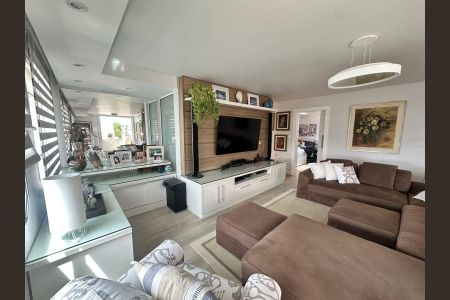 Apartamento à venda com 350m², 5 quartos e 2 vagas Apartamento à venda com 350m², 5 quartos e 2 vagasSala