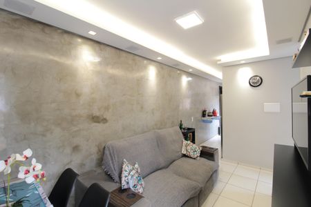 Sala de apartamento à venda com 2 quartos, 47m² em Trevo, Belo Horizonte
