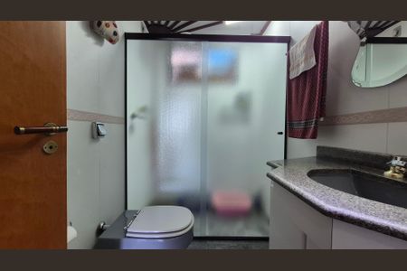 Apartamento à venda com 140m², 4 quartos e 2 vagas Apartamento à venda com 140m², 4 quartos e 2 vagasBanheiro