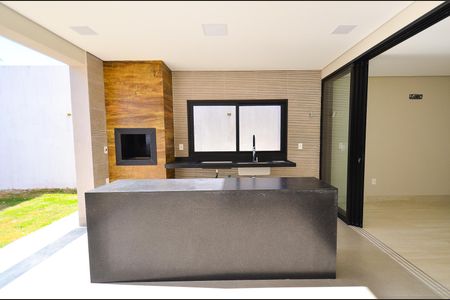 Casa de condomínio para alugar com 358m², 4 quartos e 4 vagas Casa de condomínio para alugar com 358m², 4 quartos e 4 vagasChurrasqueira