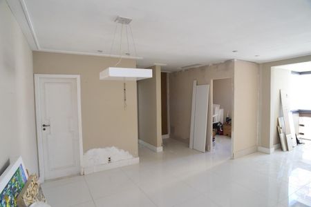 Sala de apartamento para alugar com 2 quartos, 98m² em Barra da Tijuca, Rio de Janeiro