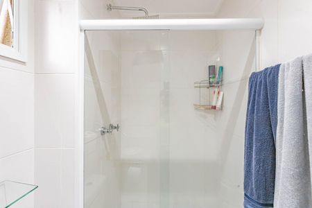 Apartamento à venda com 86m², 2 quartos e 2 vagasBanheiro da Suíte