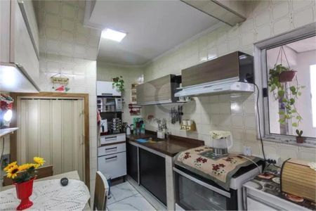 Casa à venda com 4 quartos, 100m² em São Lucas, São Paulo