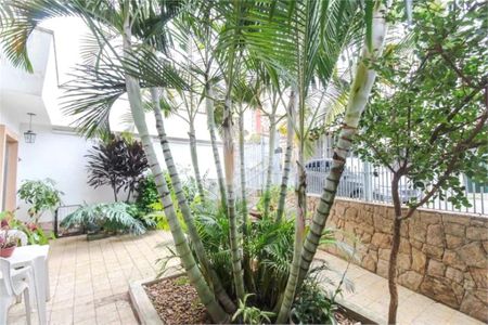 Casa à venda com 4 quartos, 100m² em São Lucas, São Paulo