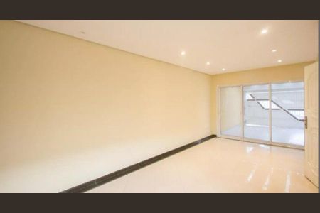 Casa à venda com 3 quartos, 220m² em Jardim Caravelas, São Paulo