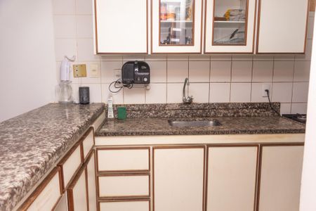 Casa para alugar com 150m², 3 quartos e 1 vaga Casa para alugar com 150m², 3 quartos e 1 vagaCozinha - Armários