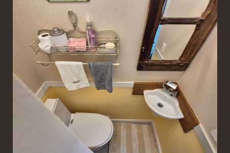 Apartamento para alugar com 144m², 3 quartos e 2 vagas Apartamento para alugar com 144m², 3 quartos e 2 vagasLavabo