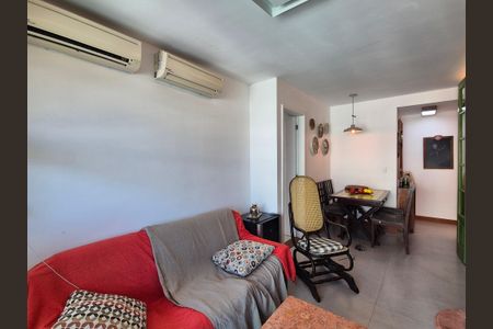 Apartamento para alugar com 144m², 3 quartos e 2 vagas Apartamento para alugar com 144m², 3 quartos e 2 vagasSala