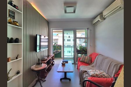 Sala de apartamento para alugar com 3 quartos, 144m² em Barra da Tijuca, Rio de Janeiro
