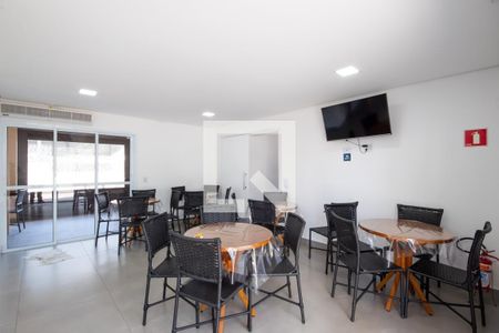 Apartamento à venda com 67m², 2 quartos e 1 vaga Apartamento à venda com 67m², 2 quartos e 1 vagaÁrea comum - Salão de festas