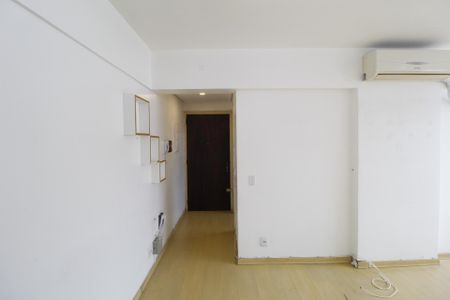 Sala de apartamento à venda com 2 quartos, 68m² em Centro Histórico, Porto Alegre