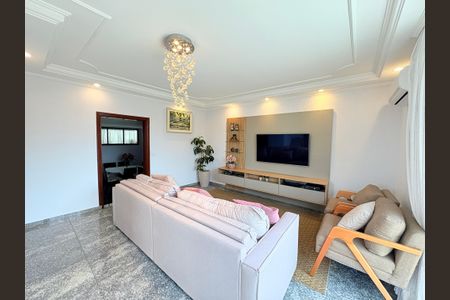 Sala de casa à venda com 3 quartos, 215m² em Jardim do Lago, Jundiaí