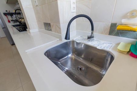 Apartamento à venda com 114m², 3 quartos e 2 vagas Apartamento à venda com 114m², 3 quartos e 2 vagasCozinha e Área de Serviço