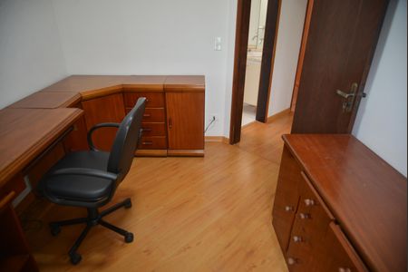 Casa à venda com 146m², 3 quartos e 4 vagasQuarto 2