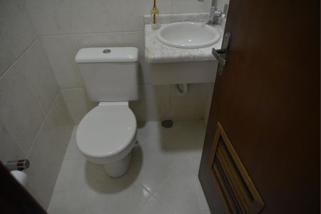 Casa à venda com 146m², 3 quartos e 4 vagasLavabo