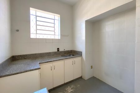 Casa para alugar com 360m², 3 quartos e 2 vagasCozinha