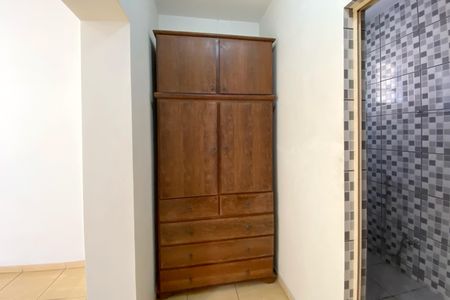Casa para alugar com 360m², 3 quartos e 2 vagasCloset da Suíte
