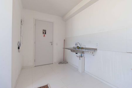 Apartamento para alugar com 32m², 2 quartos e sem vaga Apartamento para alugar com 32m², 2 quartos e sem vagaSala/Cozinha