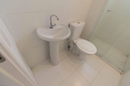 Apartamento para alugar com 32m², 2 quartos e sem vaga Apartamento para alugar com 32m², 2 quartos e sem vagaBanheiro Social