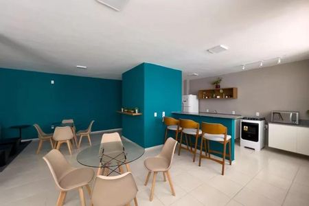 Apartamento para alugar com 32m², 2 quartos e sem vaga Apartamento para alugar com 32m², 2 quartos e sem vagaÁrea comum - Salão de festas