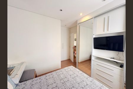 Apartamento à venda com 79m², 2 quartos e 2 vagasSuíte