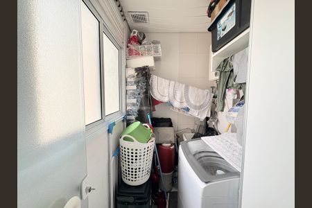 Apartamento à venda com 79m², 2 quartos e 2 vagasÁrea de Serviço