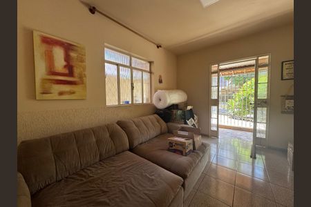 Casa à venda com 3 quartos, 280m² em Pedro Ii, Belo Horizonte