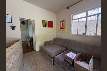 Casa à venda com 280m², 3 quartos e 2 vagasS
