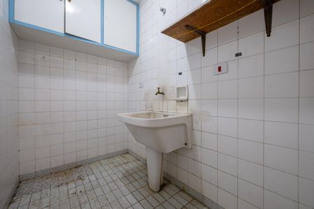 Casa à venda com 350m², 3 quartos e 4 vagas Casa à venda com 350m², 3 quartos e 4 vagasÁrea de Serviço