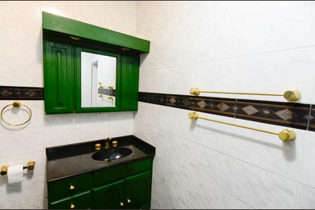 Apartamento à venda com 70m², 2 quartos e 1 vaga Apartamento à venda com 70m², 2 quartos e 1 vagaBanheiro