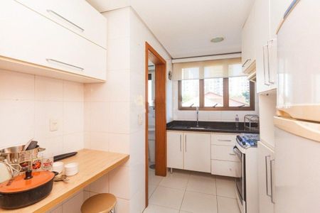 Cozinha de apartamento para alugar com 2 quartos, 88m² em Passo d’Areia, Porto Alegre