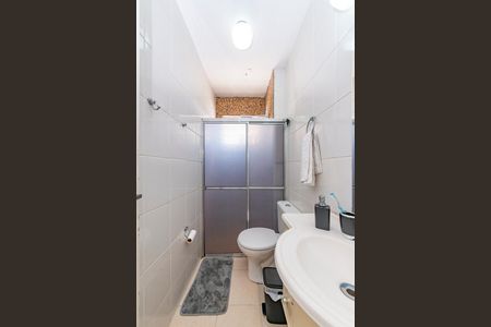 Apartamento à venda com 110m², 3 quartos e 1 vaga Apartamento à venda com 110m², 3 quartos e 1 vagaBanheiro Social 1