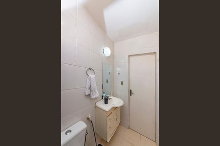 Apartamento à venda com 110m², 3 quartos e 1 vaga Apartamento à venda com 110m², 3 quartos e 1 vagaBanheiro Social 1