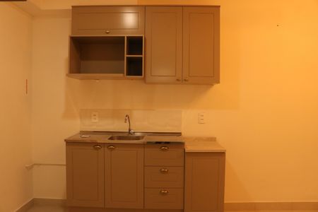 Sala/Cozinha de apartamento para alugar com 2 quartos, 35m² em Bom Retiro, São Paulo