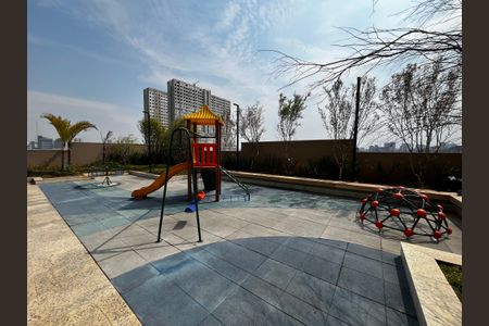 Apartamento à venda com 87m², 3 quartos e 2 vagas Apartamento à venda com 87m², 3 quartos e 2 vagasÁrea comum - Playground