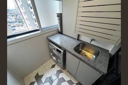 Apartamento à venda com 87m², 3 quartos e 2 vagas Apartamento à venda com 87m², 3 quartos e 2 vagasÁrea de Serviço