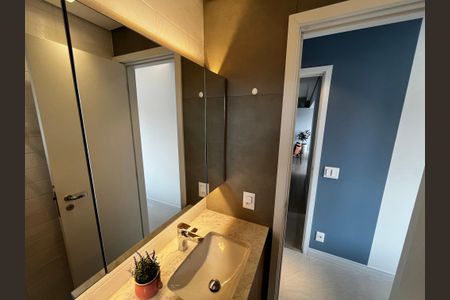 Apartamento à venda com 87m², 3 quartos e 2 vagas Apartamento à venda com 87m², 3 quartos e 2 vagasBanheiro da Suíte