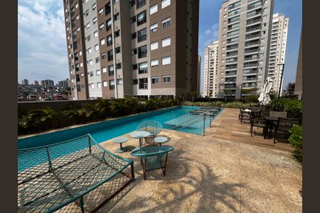 Apartamento à venda com 87m², 3 quartos e 2 vagas Apartamento à venda com 87m², 3 quartos e 2 vagasÁrea comum - Piscina