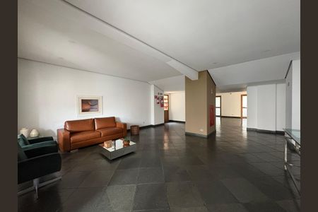 Apartamento à venda com 97m², 3 quartos e 2 vagasHall social