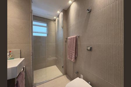 Apartamento à venda com 97m², 3 quartos e 2 vagasBanheiro 1