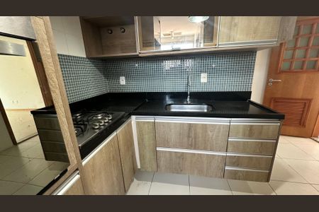 Apartamento à venda com 91m², 3 quartos e 2 vagasCozinha
