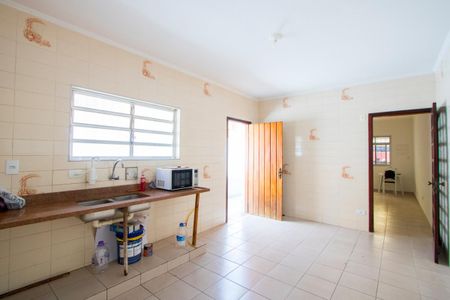 Casa à venda com 162m², 2 quartos e 2 vagas Casa à venda com 162m², 2 quartos e 2 vagasCozinha