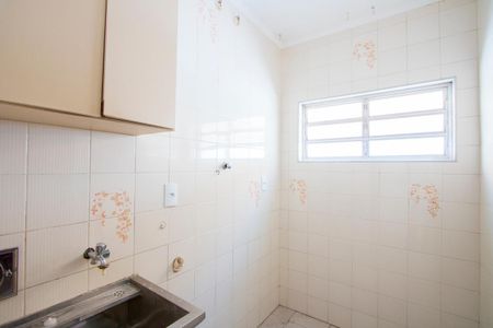 Casa à venda com 162m², 2 quartos e 2 vagas Casa à venda com 162m², 2 quartos e 2 vagasÁrea de serviço