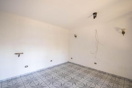 Casa para alugar com 1000m², 3 quartos e 4 vagasSala