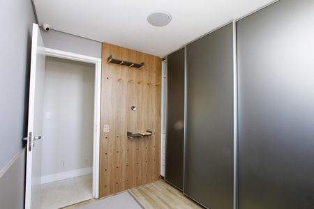 Apartamento à venda com 160m², 4 quartos e 2 vagasQuarto 1