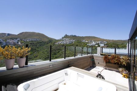 Apartamento à venda com 160m², 4 quartos e 2 vagasTerraço